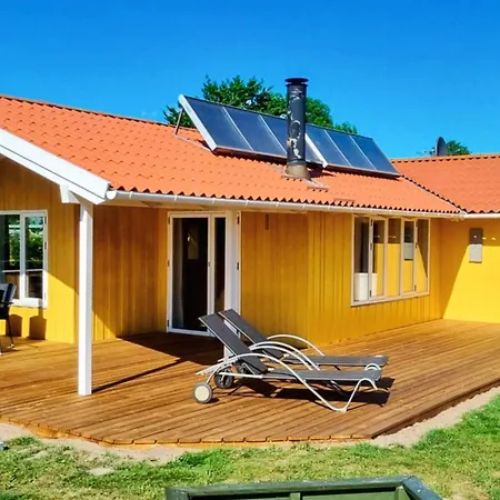 Four-Bedroom Holiday home in Nordborg 2 *