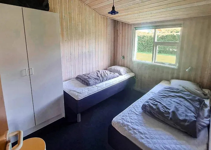 Modern Retreat With - By Traum בית נופש *